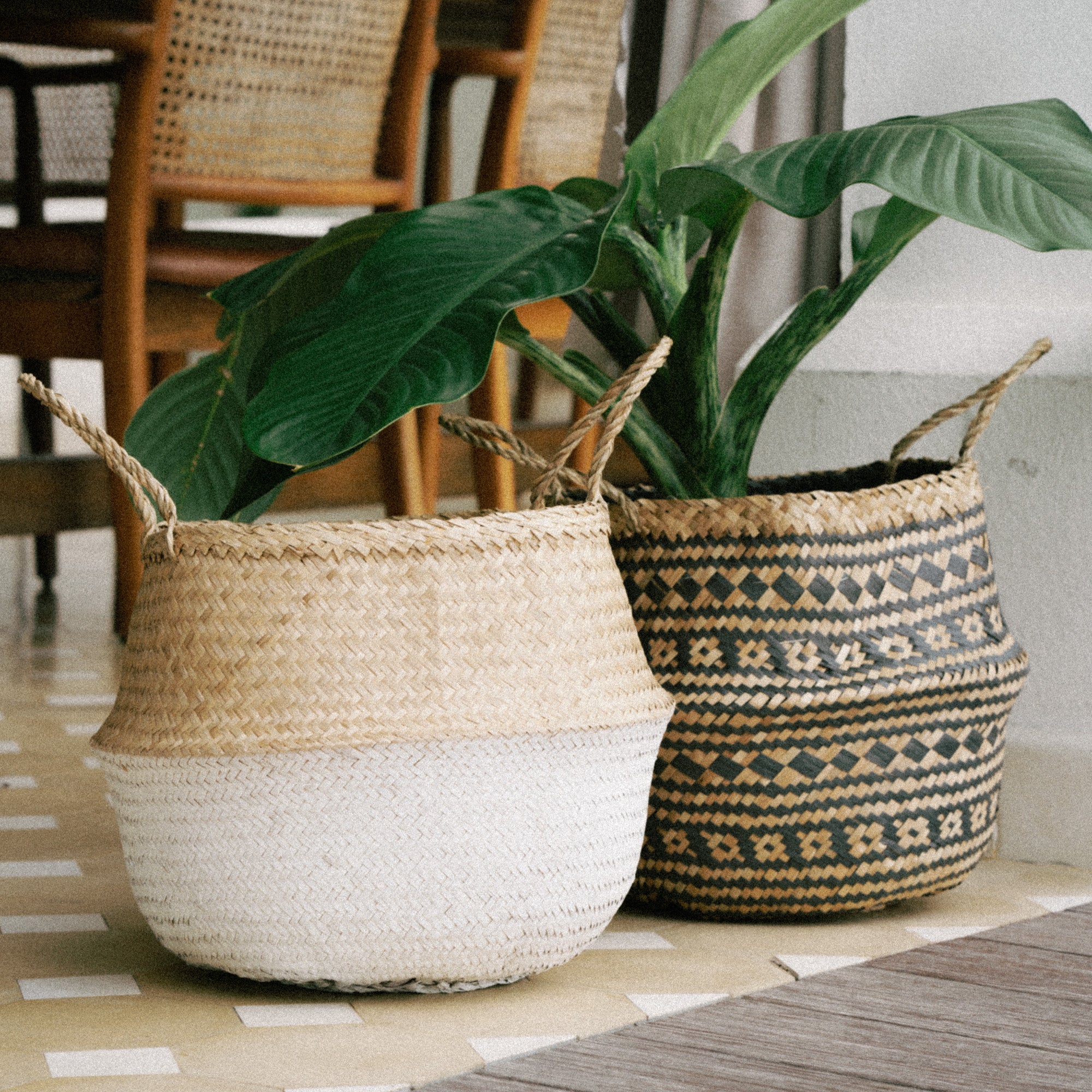 Beige and White Seagrass Wicker Planter Basket