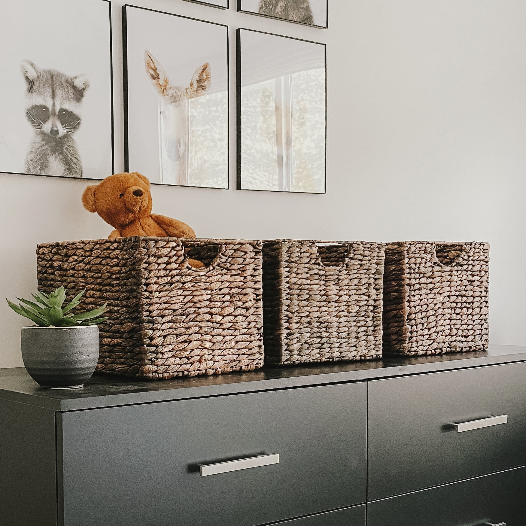 Dark Brown Cube Water Hyacinth Basket, Set of 3